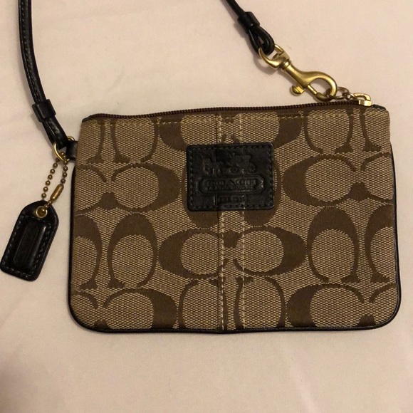 Signature Coach Small Wristlet - Picture 3 of 3
